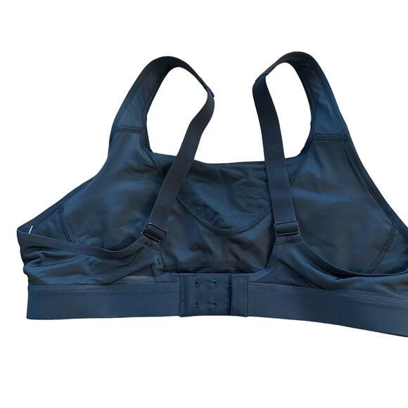 Athleta Invincible Sports Bra Black 36B - Picture 8 of 9